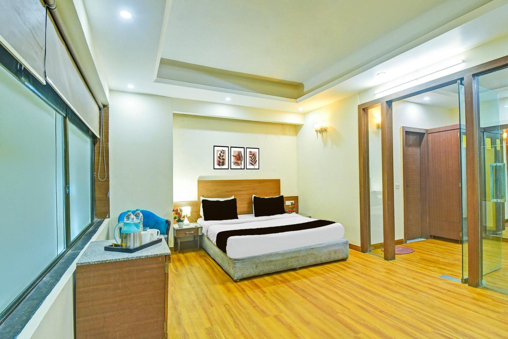 Super Townhouse Amrapali Circle Formerly Hotel Aqua Jaipur Exterior photo